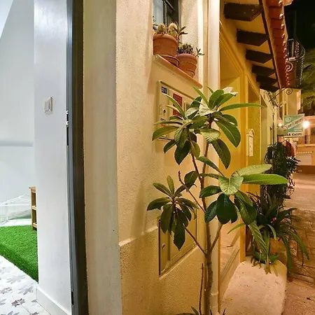 Charmante Maison Independante Dans Le Vieux