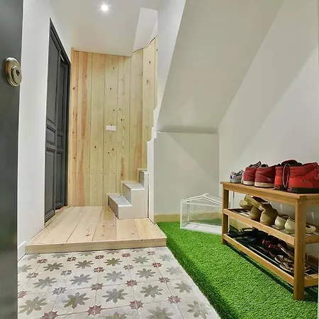 Holiday home Charmante Maison Independante Dans Le Vieux *