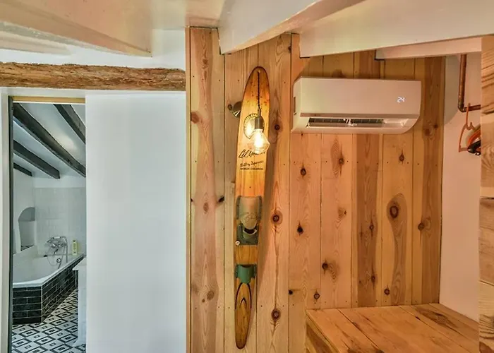 Charmante Maison Independante Dans Le Vieux